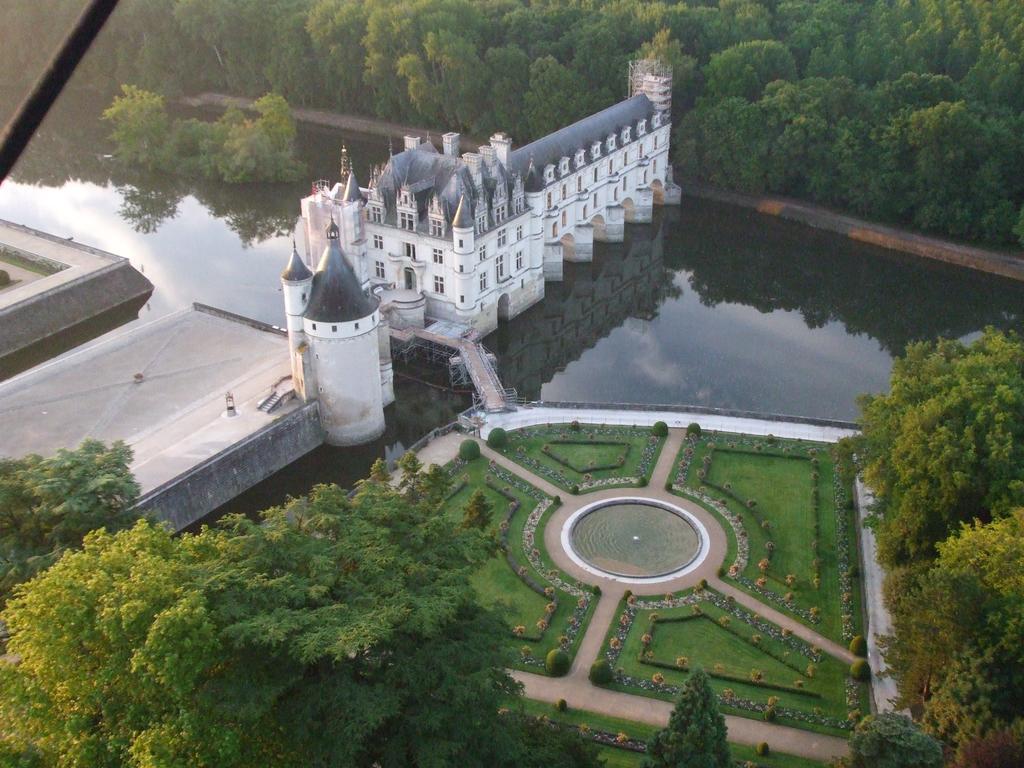 Gite Les Clefs Du Cher Chissay-en-Touraine Exteriör bild